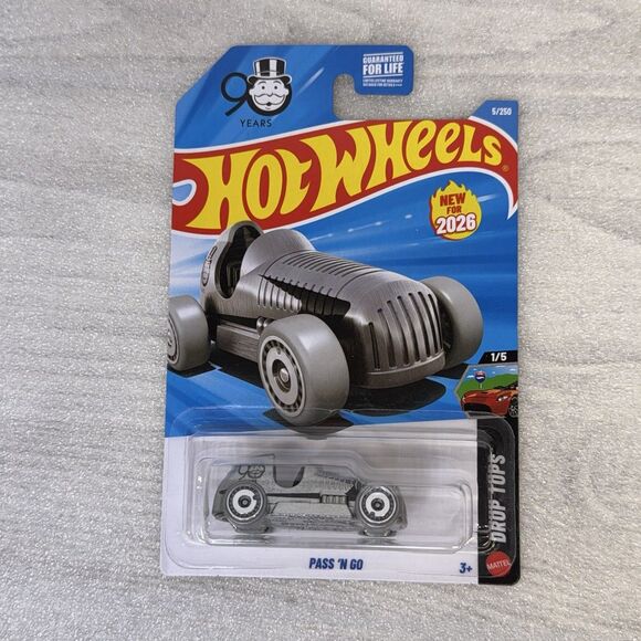 2x 2026 Hot Wheels 90 YEARS MONOPOLY PASS'N GO Drop Top 5/250 New on Card - Picture 4 of 6